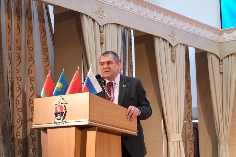 content_dscf0781-kopiya-1536x1024 Актуальные проблемы борьбы с преступностью рассмотрены в Екатеринбурге